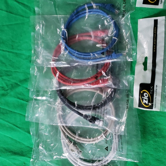 Bundle of Cat 5 Ethernet Patch Cables 5 (3ft) 3(6ft) 1(7ft) 1(14ft) - Picture 2 of 10